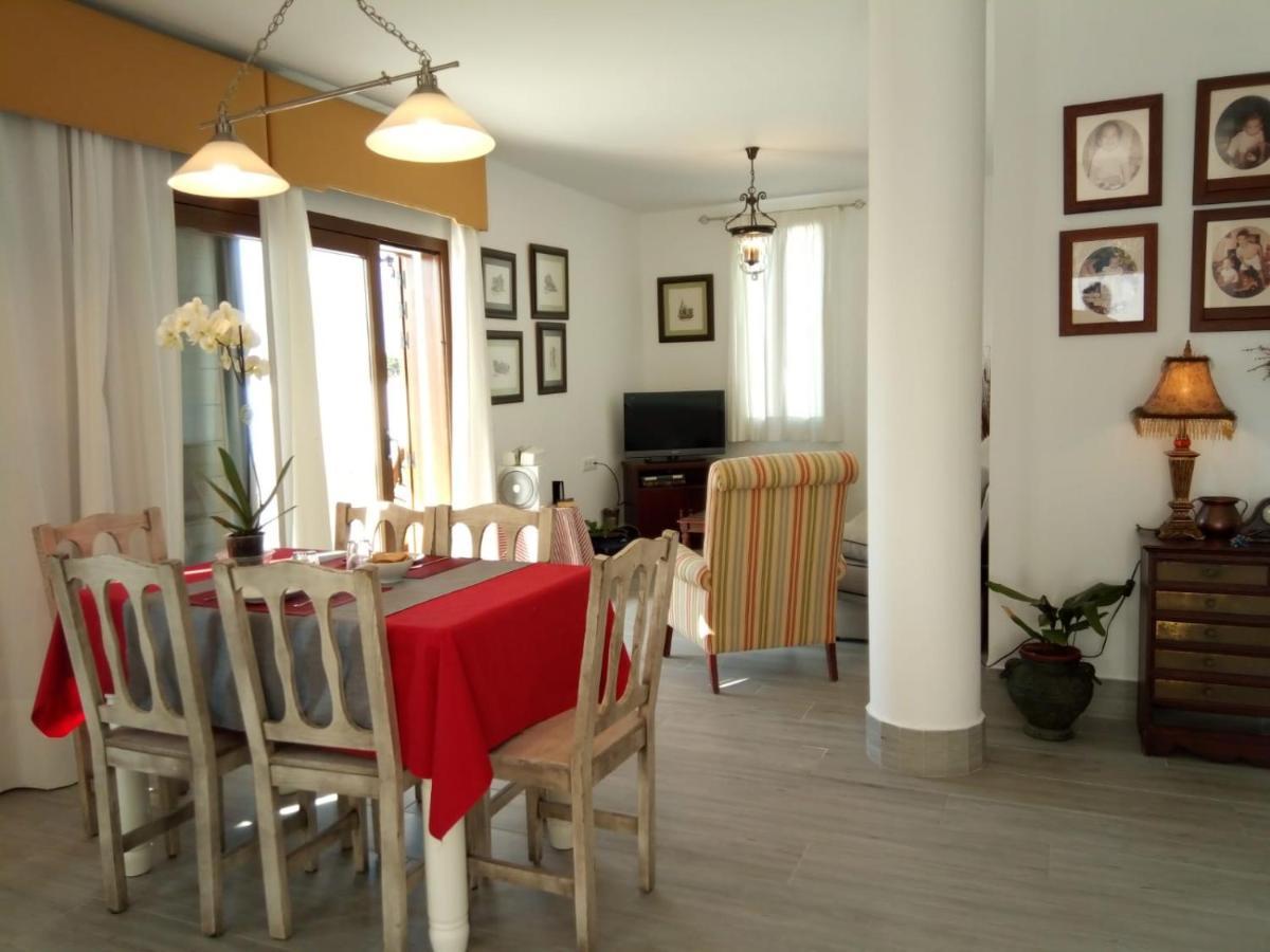 הוילה Chalet En Zahora/Canos De Meca מראה חיצוני תמונה